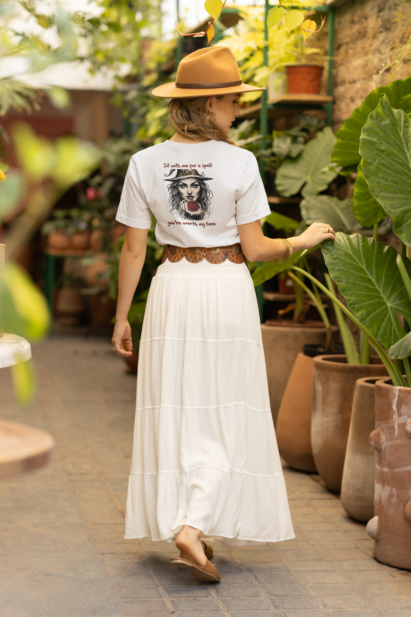 (e11436) Sit with me for a spell (witch) short sleeve